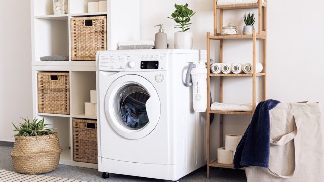 Washing machine available to buy on deposit